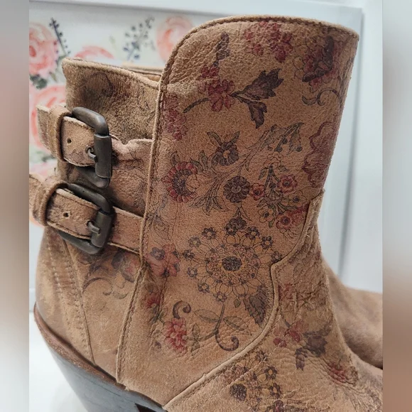 🥰EUC Lucchese Catalina Floral Genuine Leather Distressed Zip Ankle Boots, 7.5 - Picture 10 of 16